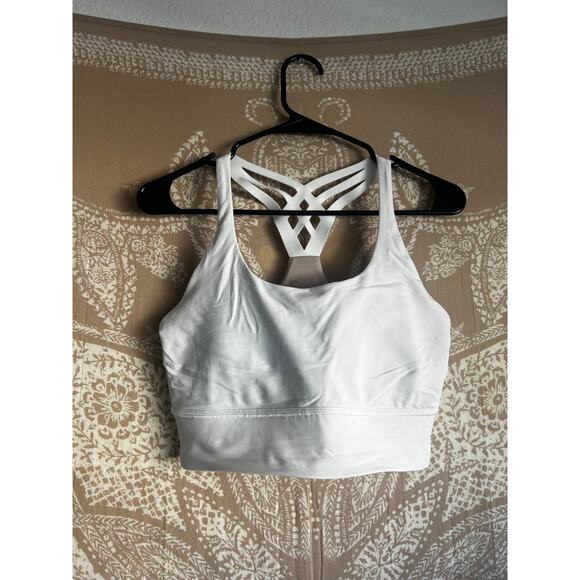 Lululemon Mind Over Miles Bra in White - Picture 3 of 7
